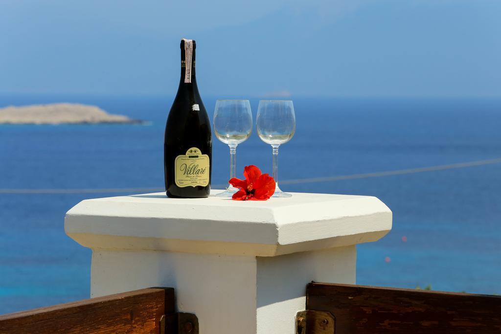 Kalypso Apartment Chalki Town Room photo